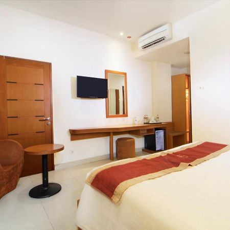 Hotel Bisanta Bidakara Tunjungan Surabaya Esterno foto