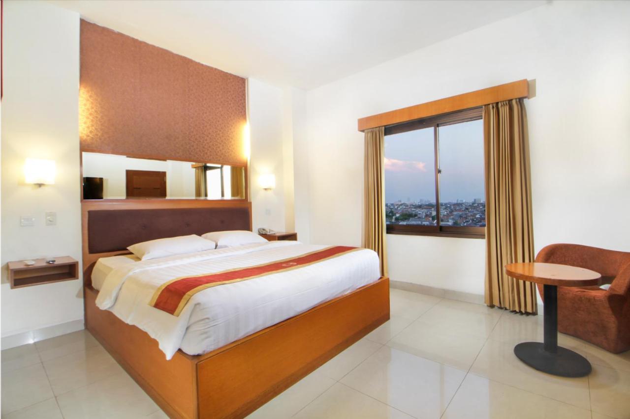 Hotel Bisanta Bidakara Tunjungan Surabaya Esterno foto